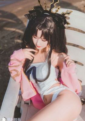 东八区的先生