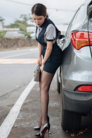 年轻妻子的秘密