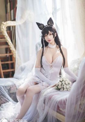 在世界尽头咏唱恋曲的少女
