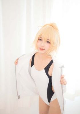 哎吔女朋友